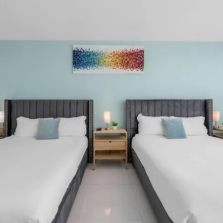 Seastays-Beachfront Apartments Miami Beach Exterior photo