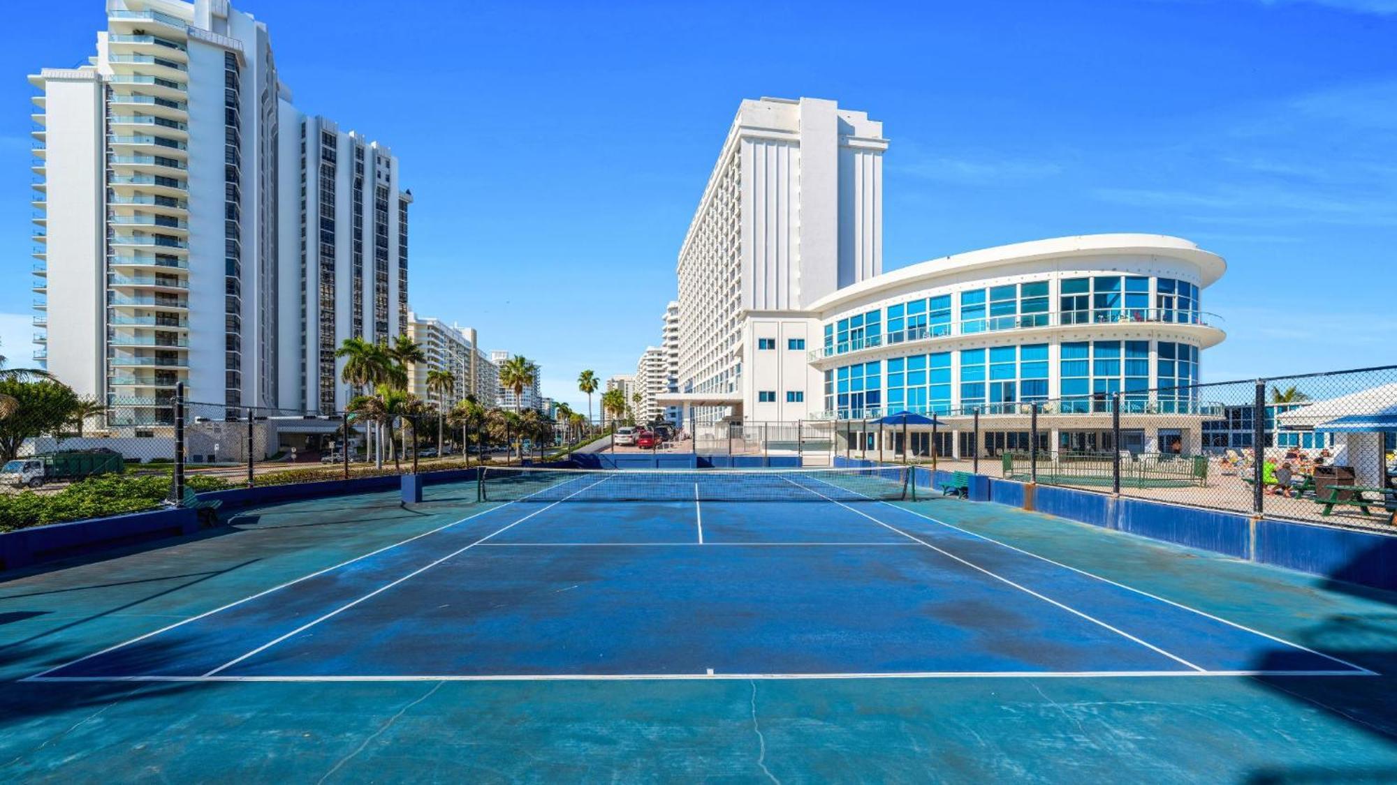 Seastays-beachfront Apartment *